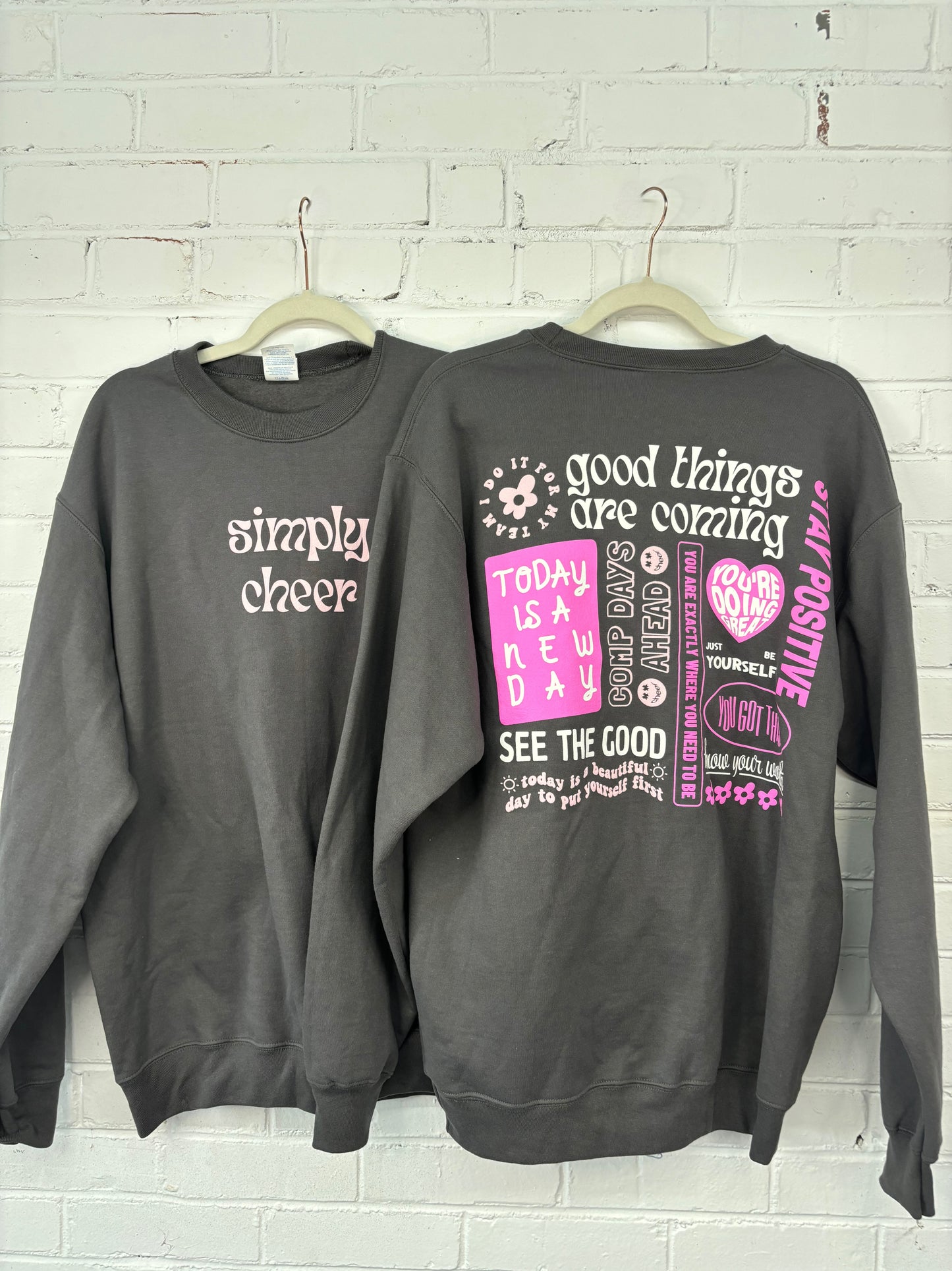 Good things crewneck